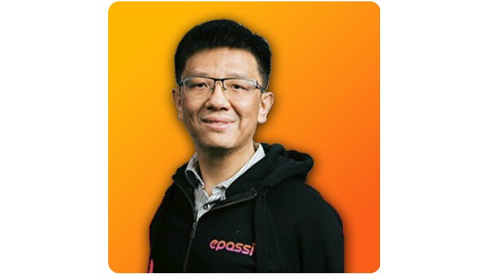 Alex_Hoodie_2026_rounded16-9