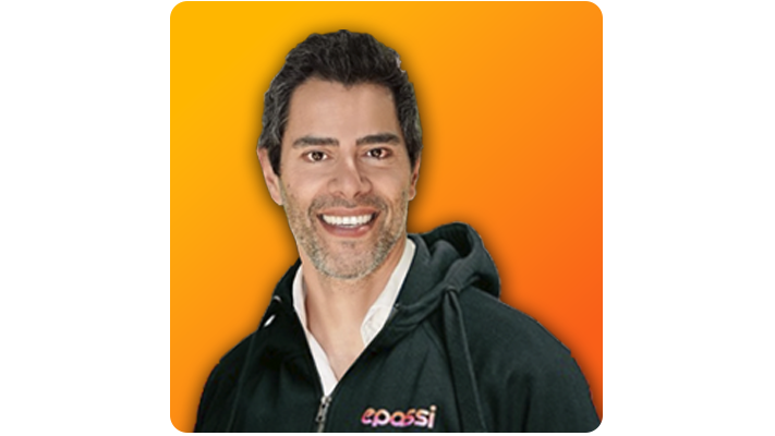 Antonio_Hoodie_2026_rounded16-9